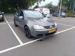 Grijs Gebruikt 2006 VW Golf V Sportline Hatchback | € 1.100 (Super prijs)