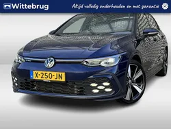 Blauw Gebruikt 2021 VW Golf VIII GTE Hatchback | € 24.950 (Goede deal)