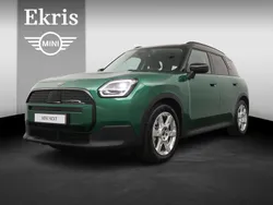British racing green (groen metallic) Gebruikt 2024 Mini Countryman Classic SUV | € 39.950