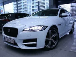 Wit Gebruikt 2018 Jaguar XF R-Sport Sedan | € 29.000