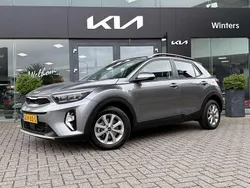 Grijs Gebruikt 2024 Kia Stonic SUV | € 22.920 (Eerlijke prijs)