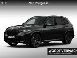 Saphirschwarz metallic (zwart metallic) Gebruikt 2025 BMW X5 M Sport SUV | € 109.895 (Eerlijke prijs)