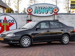 Zwart Gebruikt 2001 Toyota Avensis Sol Sedan | € 7.950