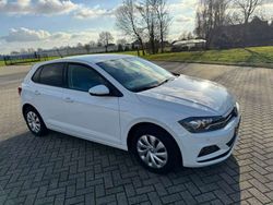 Wit Gebruikt 2019 VW Polo Comfortline Hatchback | € 12.950 (Goede deal)