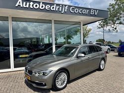 Bruin Gebruikt 2018 BMW 318 Stationwagen | € 21.450 (Eerlijke prijs)