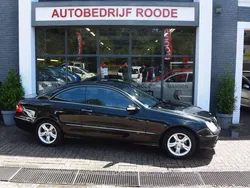 Zwart Gebruikt 2002 Mercedes CLK200 Avantgarde Coupé | € 7.499 (Duur)