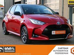 Rood Gebruikt 2022 Toyota Yaris Executive Hatchback | € 21.995 (Goede deal)