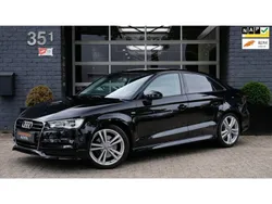 Zwart, metallic lak Gebruikt 2015 Audi A3 Ambiente Sedan | € 16.950 (Eerlijke prijs)