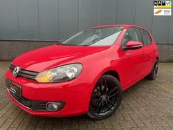 Rood Gebruikt 2010 VW Golf VI Highline Hatchback | € 4.999 (Eerlijke prijs)