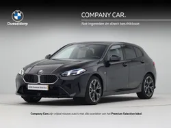 Zwart Nieuw 2025 BMW 120 Comfort Edition Hatchback | € 49.650 (Iets duurder)