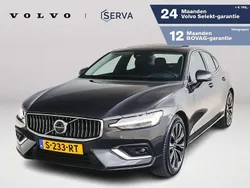 Grijs Gebruikt 2023 Volvo S60 Plus Sedan | € 33.995 (Eerlijke prijs)