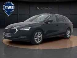 Zwart Gebruikt 2022 Skoda Octavia Business Line Stationwagen | € 25.950 (Eerlijke prijs)