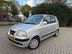 Grijs (metallic) Gebruikt 2007 Hyundai Atos Dynamiq Hatchback | € 1.950