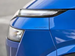 Magnetic blue (blauw parelmoer) Gebruikt 2024 Nissan Qashqai Tekna SUV | € 30.950 (Super prijs)