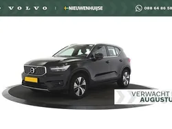 Zwart, metallic lak Gebruikt 2021 Volvo XC40 Inscription SUV | € 30.499 (Super prijs)