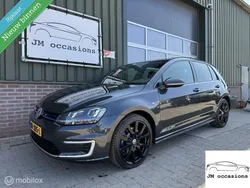 Zwart Gebruikt 2016 VW Golf VII GTE Hatchback | € 13.995 (Eerlijke prijs)