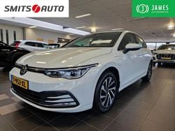 Wit Gebruikt 2021 VW Golf VIII Style Hatchback | € 24.695 (Goede deal)