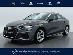 Grijs Gebruikt 2023 Audi A3 S-Line Sedan | € 33.950 (Eerlijke prijs)