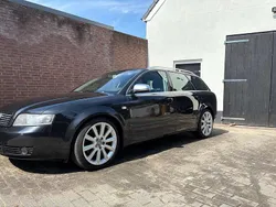 Zwart Gebruikt 2002 Audi A4 Exclusive Stationwagen | € 4.500 (Duur)