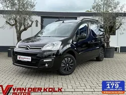 Zwart Gebruikt 2018 Citroën Berlingo PureTech MPV | € 10.885
