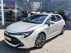 Grijs Gebruikt 2019 Toyota Corolla Hatchback | € 20.900 (Eerlijke prijs)