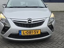 Grijs Gebruikt 2014 Opel Zafira Design Edition MPV | € 5.499 (Super prijs)