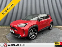 Rood Gebruikt 2023 Toyota Yaris Cross Sport SUV | € 31.950 (Eerlijke prijs)