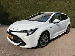 Wit Gebruikt 2020 Toyota Corolla Stationwagen | € 19.950 (Goede deal)