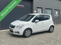 Wit Gebruikt 2012 Opel Agila Selection Hatchback | € 4.795 (Eerlijke prijs)