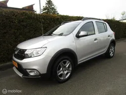 Zilver Gebruikt 2017 Dacia Sandero Stepway Hatchback | € 12.950 (Duur)