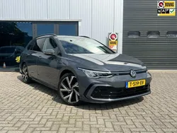 Grijs Gebruikt 2023 VW Golf VIII R-line Stationwagen | € 32.900 (Eerlijke prijs)