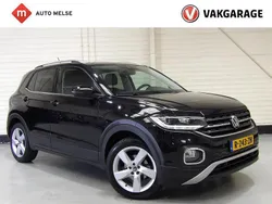 Zwart Gebruikt 2021 VW T-Cross Style SUV | € 22.945 (Eerlijke prijs)