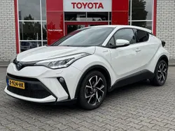 Wit Gebruikt 2020 Toyota C-HR Business Edition SUV | € 22.400 (Eerlijke prijs)