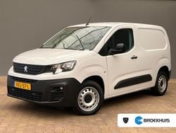 Wit Gebruikt 2023 Peugeot Partner S Van | € 14.222 (Eerlijke prijs)