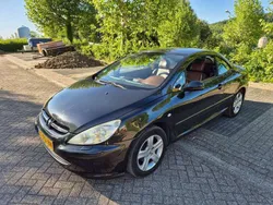 Zwart Gebruikt 2005 Peugeot 307 CC Cabriolet | € 1.250 (Eerlijke prijs)