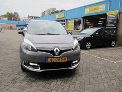 Grijs Gebruikt 2016 Renault Scénic III Bose Edition MPV | € 9.950 (Iets duurder)