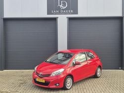 Rood Gebruikt 2012 Toyota Yaris Comfort Hatchback | € 4.950 (Goede deal)