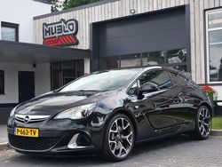 Zwart Gebruikt 2012 Opel Astra GTC OPC Hatchback | € 12.950