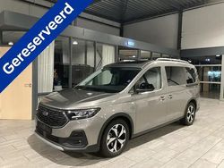 Gebruikt 2025 Ford Tourneo Active MPV | € 42.890