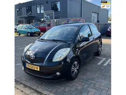 Zwart Gebruikt 2008 Toyota Yaris Sol Hatchback | € 3.235 (Eerlijke prijs)