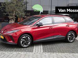 Rood Nieuw 2025 MG MG4 EV Hatchback | € 24.995