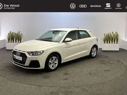Wit Gebruikt 2023 Audi A1 Sportback Proline Hatchback | € 22.795 (Eerlijke prijs)