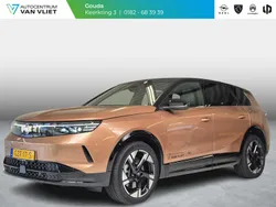 Bruin Gebruikt 2025 Opel Grandland Electric S SUV | € 52.496 (Eerlijke prijs)