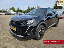 Zwart Gebruikt 2023 Peugeot 2008 GT SUV | € 23.450 (Goede deal)