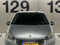 Grijs Gebruikt 2012 Peugeot 208 Active Hatchback | € 4.500 (Eerlijke prijs)