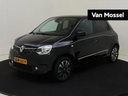 Zwart, metallic lak Gebruikt 2024 Renault Twingo Techno Hatchback | € 18.940 (Duur)
