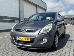Grijs Gebruikt 2009 Hyundai i20 Dynamiq Hatchback | € 3.750 (Eerlijke prijs)