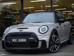 Grijs Gebruikt 2021 Mini John Cooper Works Hatchback | € 28.900 (Eerlijke prijs)