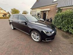 Zwart Gebruikt 2016 VW Passat GTE Stationwagen | € 13.950 (Goede deal)