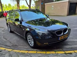 Zwart Gebruikt 2010 BMW 520 Stationwagen | € 5.500 (Eerlijke prijs)